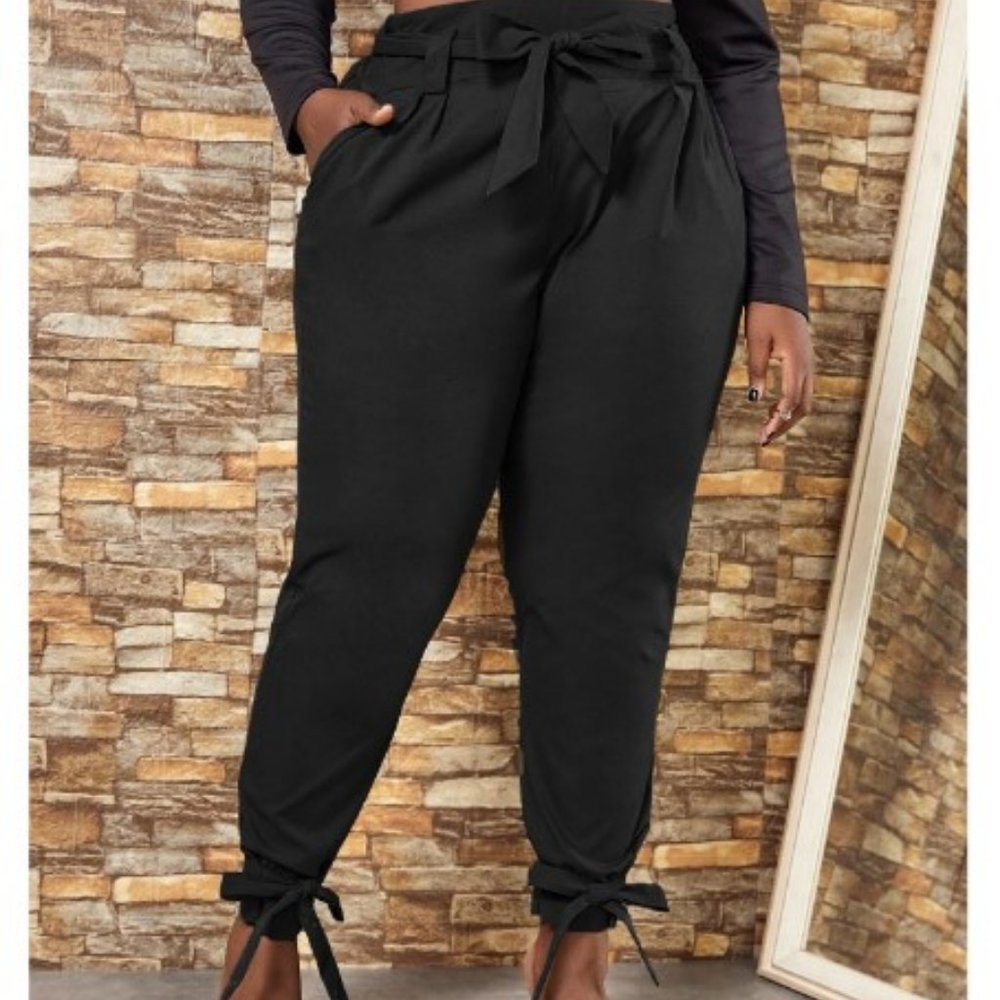 Elegant SHEIN SXY Plus Knot Hem Belted Pants - Black, High Waist, Tapered Fit - Picture 2 of 5